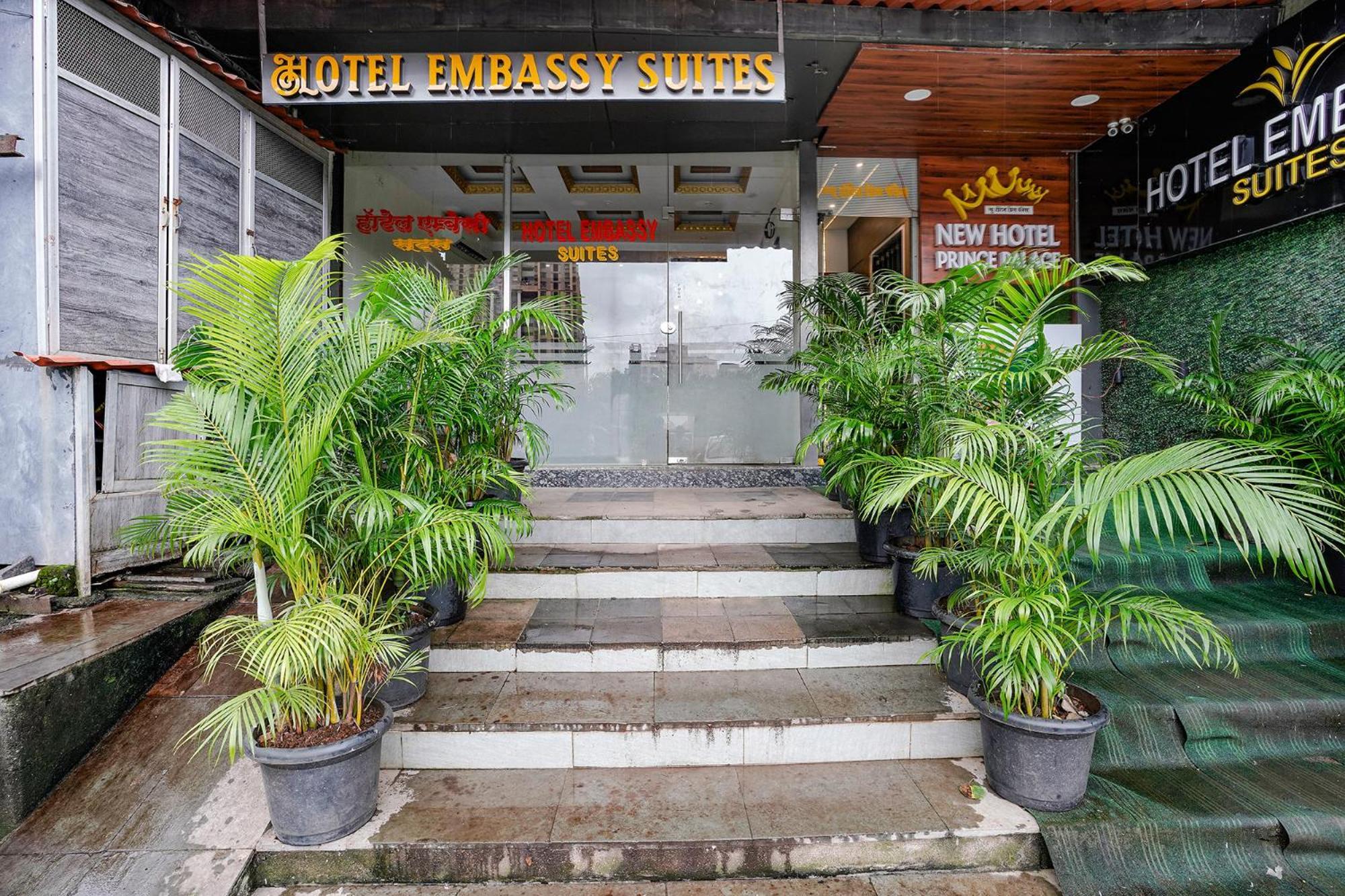 Fabexpress Embassy Suites - Nr Bkc Mumbai Exterior photo