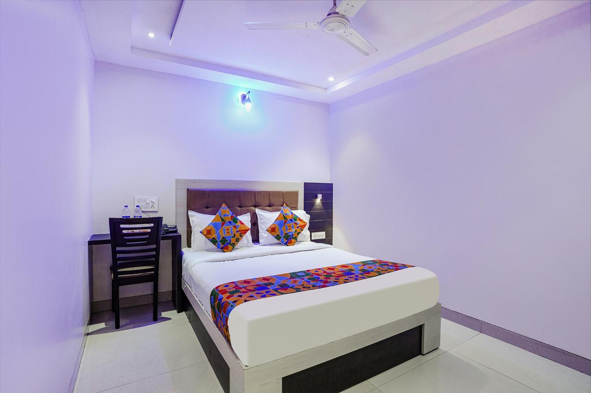 Fabexpress Embassy Suites - Nr Bkc Mumbai Exterior photo