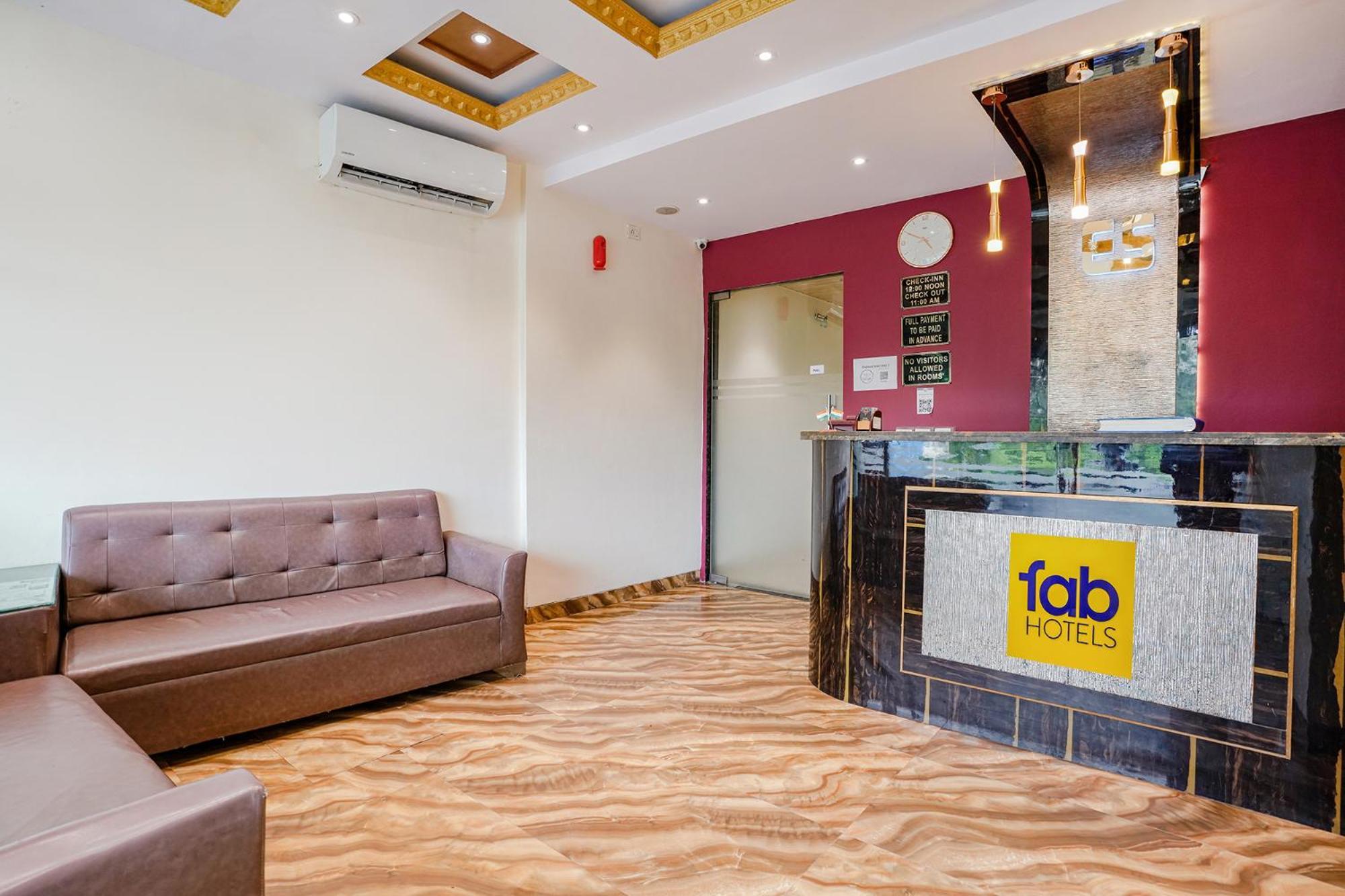 Fabexpress Embassy Suites - Nr Bkc Mumbai Exterior photo